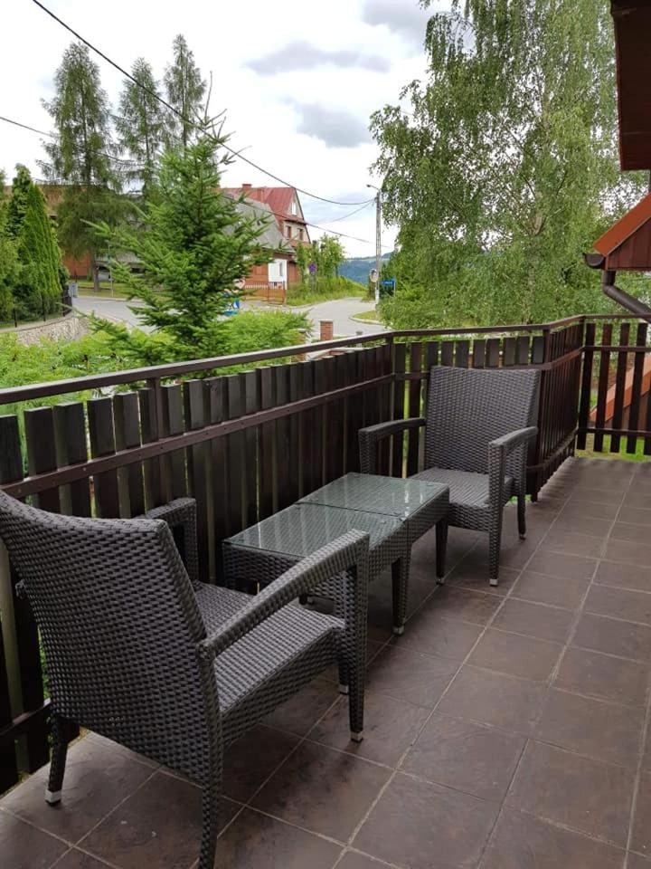 Pensjonat Eden Maniowy Extérieur photo